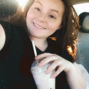 Meet your Posher, Breanna